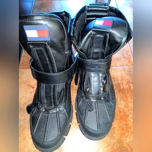 Tommy Hilfiger | Shoes | Tommy Hilfiger Size 2 Imperial  display picture 2